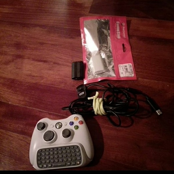 Xbox 360 bundle - Picture 2 of 3